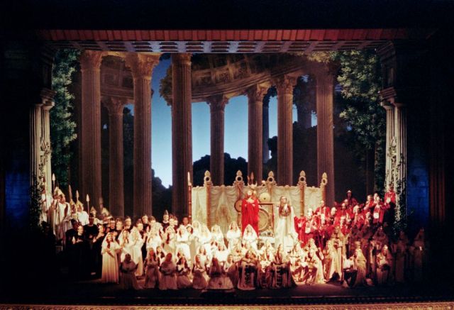 NORMA 1, Liceu1986 Bonynge-Colusso-Villagrossi, photo-Bofill